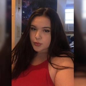 Meet your Posher, Kelsie